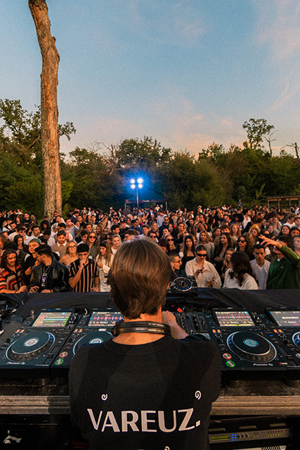 9930e9_23ba2cfc62d049c1afdd3beffecc2018mv2-scaled